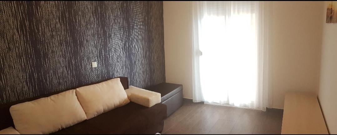 Apartments Nostro Оміш Екстер'єр фото